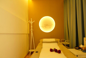 上海日式指压的寂静美学：在按压中听见雪落的声音